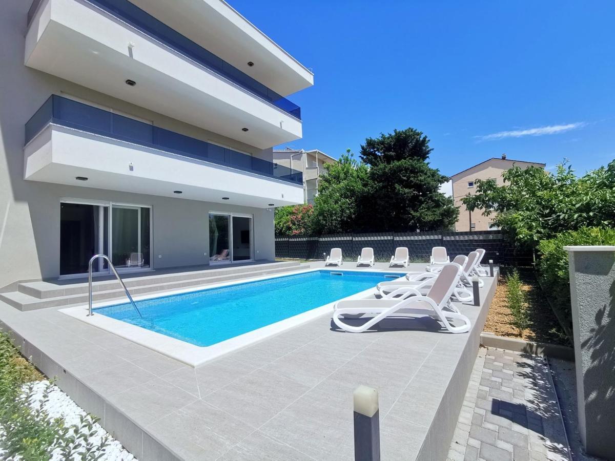 Seka Apartments With A Pool Kaštela Exterior foto